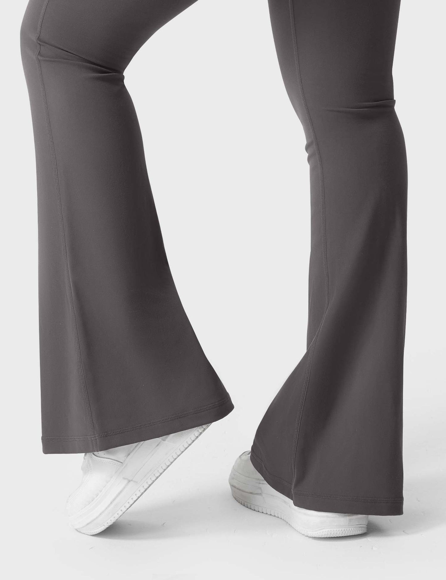 Brittany Flared Leggings with Pockets