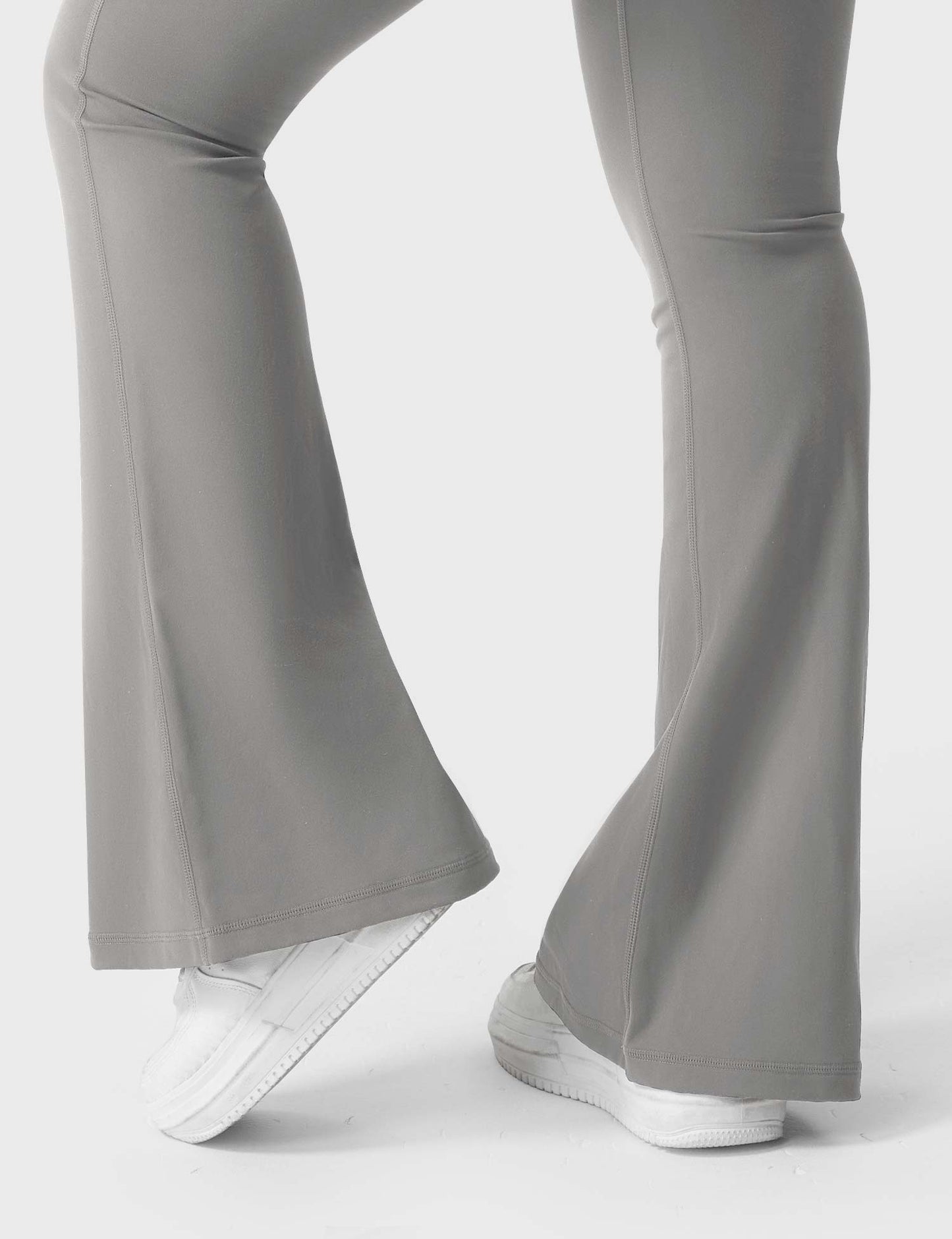 Brittany Flared Leggings with Pockets
